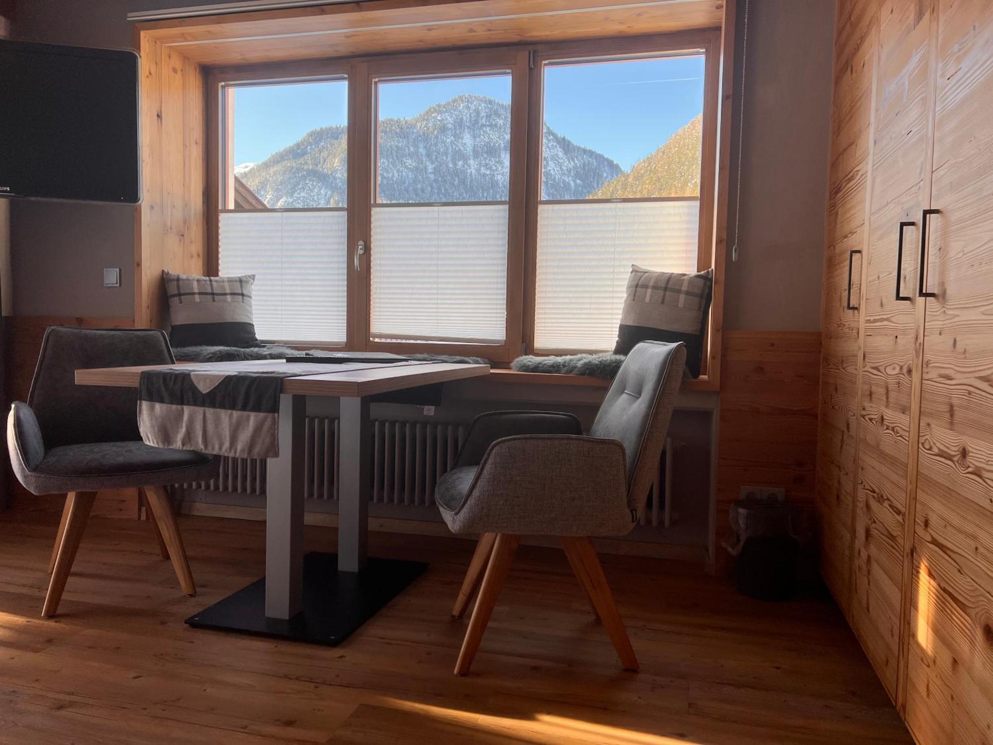 Gaestehaus Edlhuber Mittenwald Extérieur photo