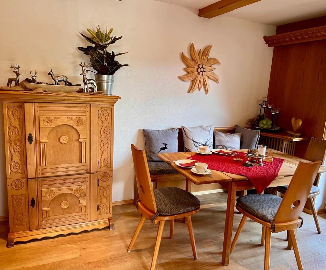Gaestehaus Edlhuber Mittenwald Extérieur photo