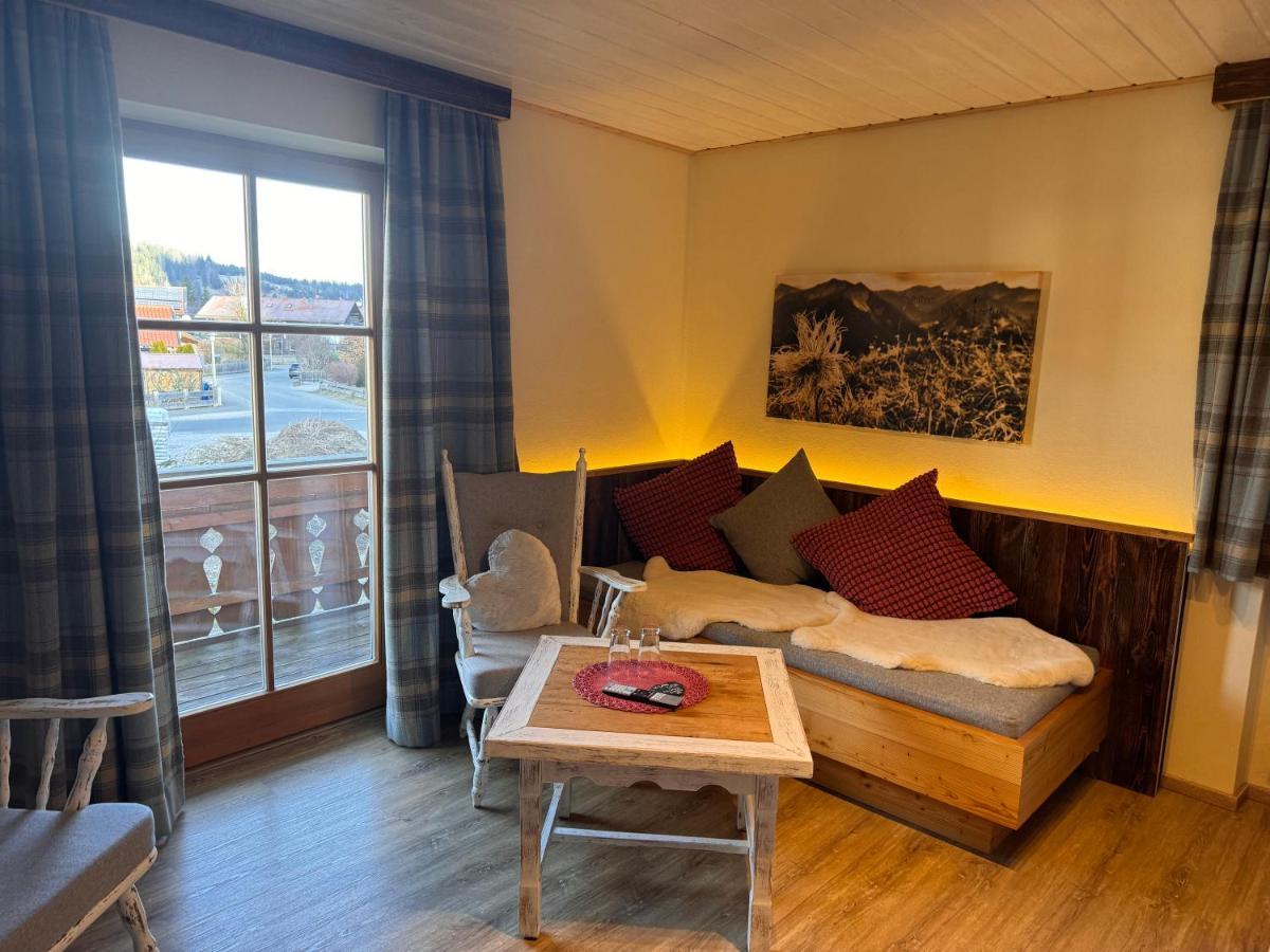 Gaestehaus Edlhuber Mittenwald Extérieur photo