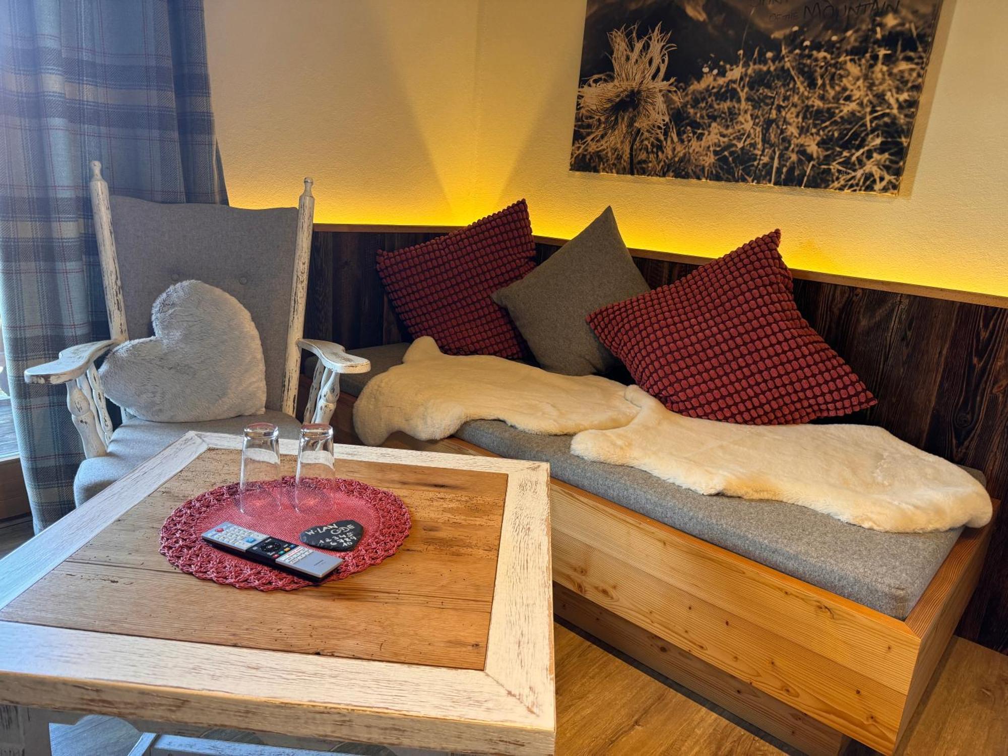 Gaestehaus Edlhuber Mittenwald Chambre photo