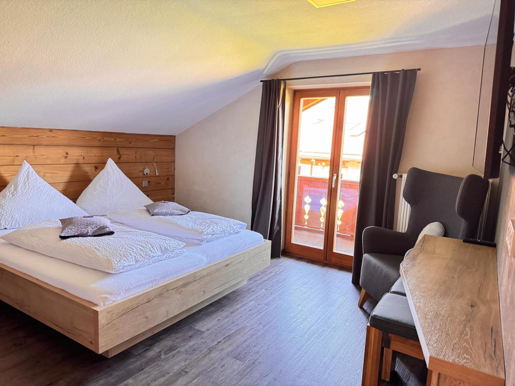 Gaestehaus Edlhuber Mittenwald Extérieur photo
