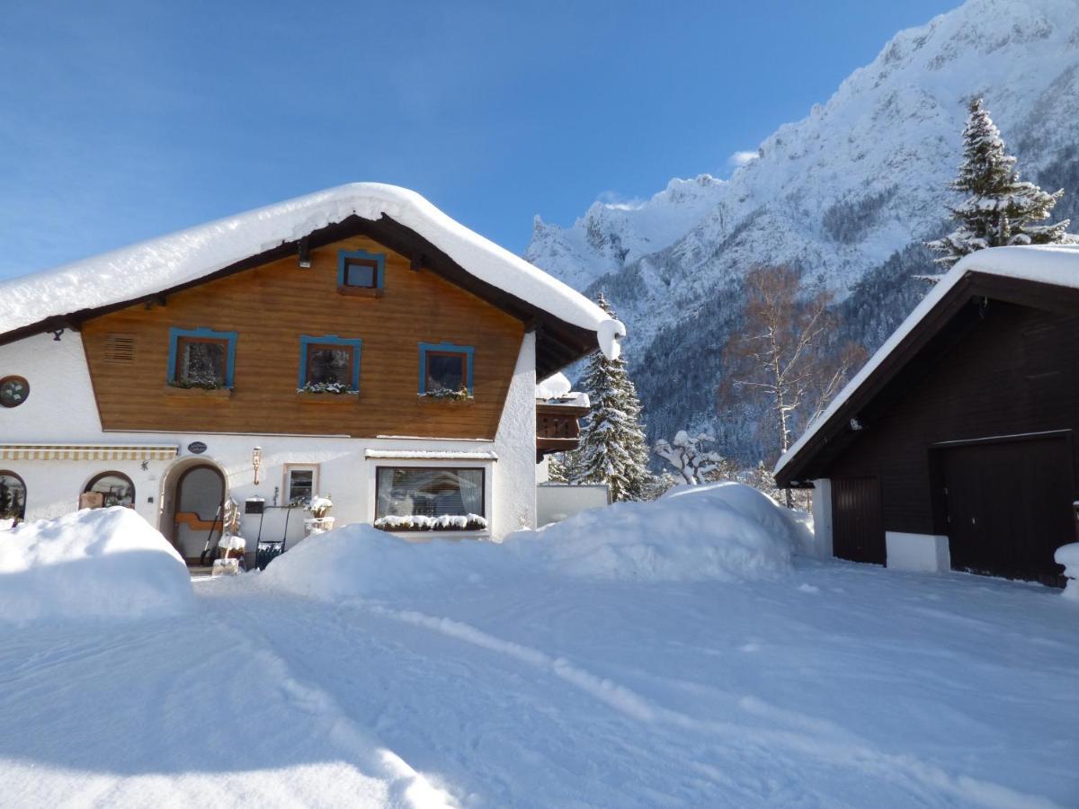 Gaestehaus Edlhuber Mittenwald Extérieur photo